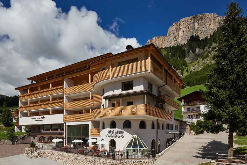 Mountain Hotel Mezdi Colfosco Ngoại thất bức ảnh