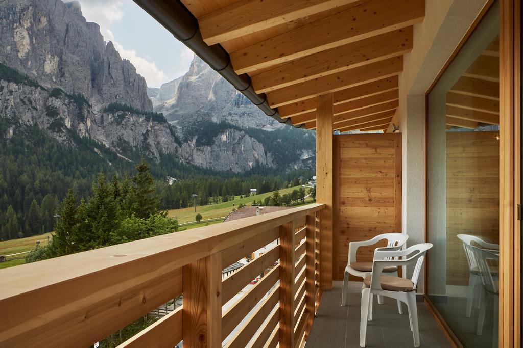 Mountain Hotel Mezdi Colfosco Ngoại thất bức ảnh