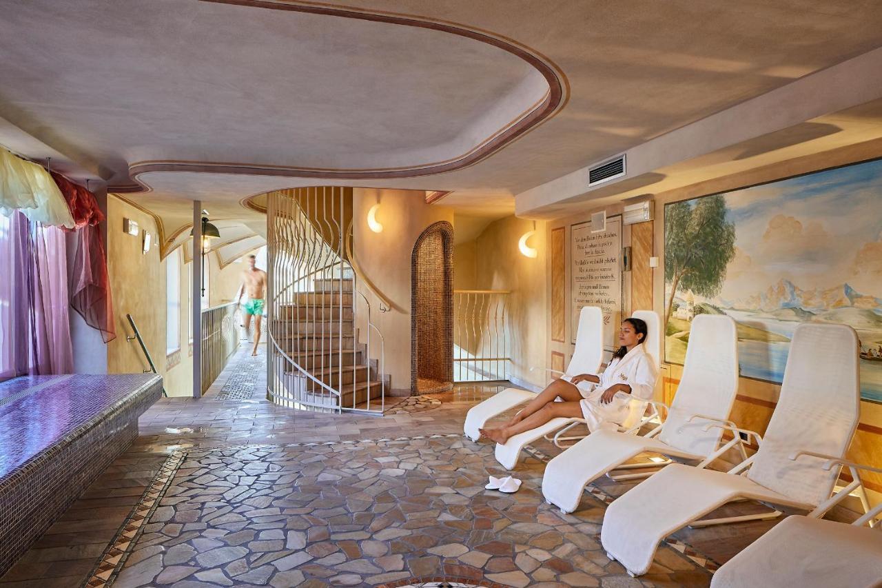 Mountain Hotel Mezdi Colfosco Ngoại thất bức ảnh
